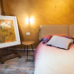 San Giusto Elegante Bilocale Con Balcone E Vista